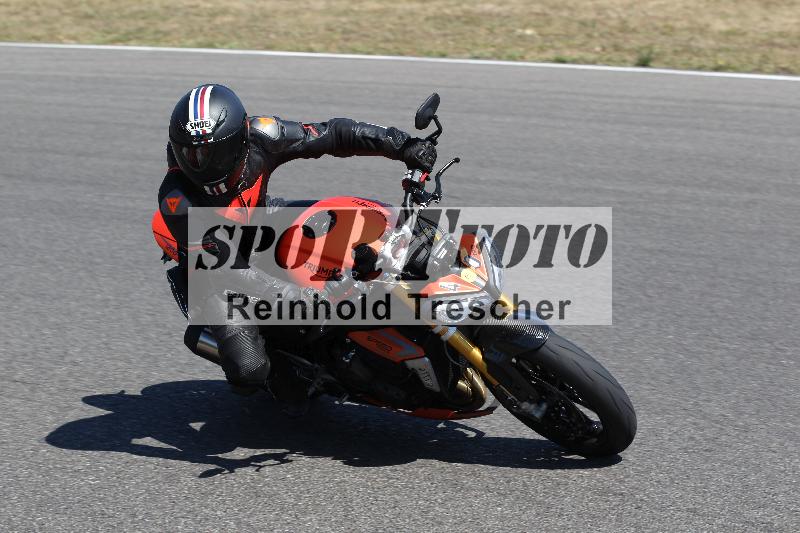 Archiv-2022/51 10.08.2022 Freeride Training ADR/Medium/40